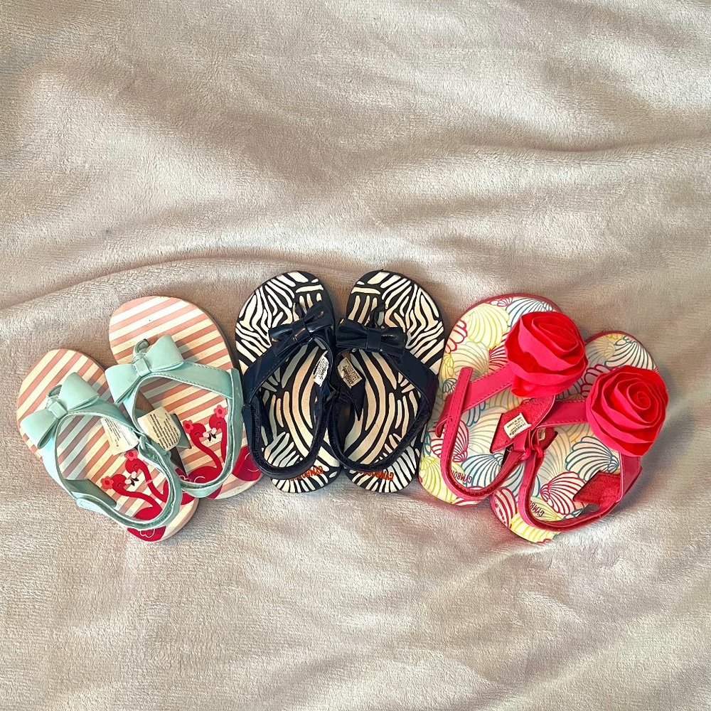 Set of 3. Gymboree little girls fashion sandals. Size 7/8
